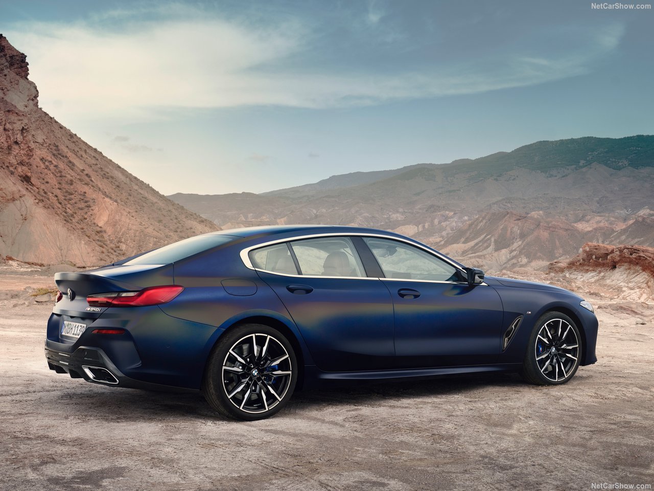 BMW 8시리즈 후면