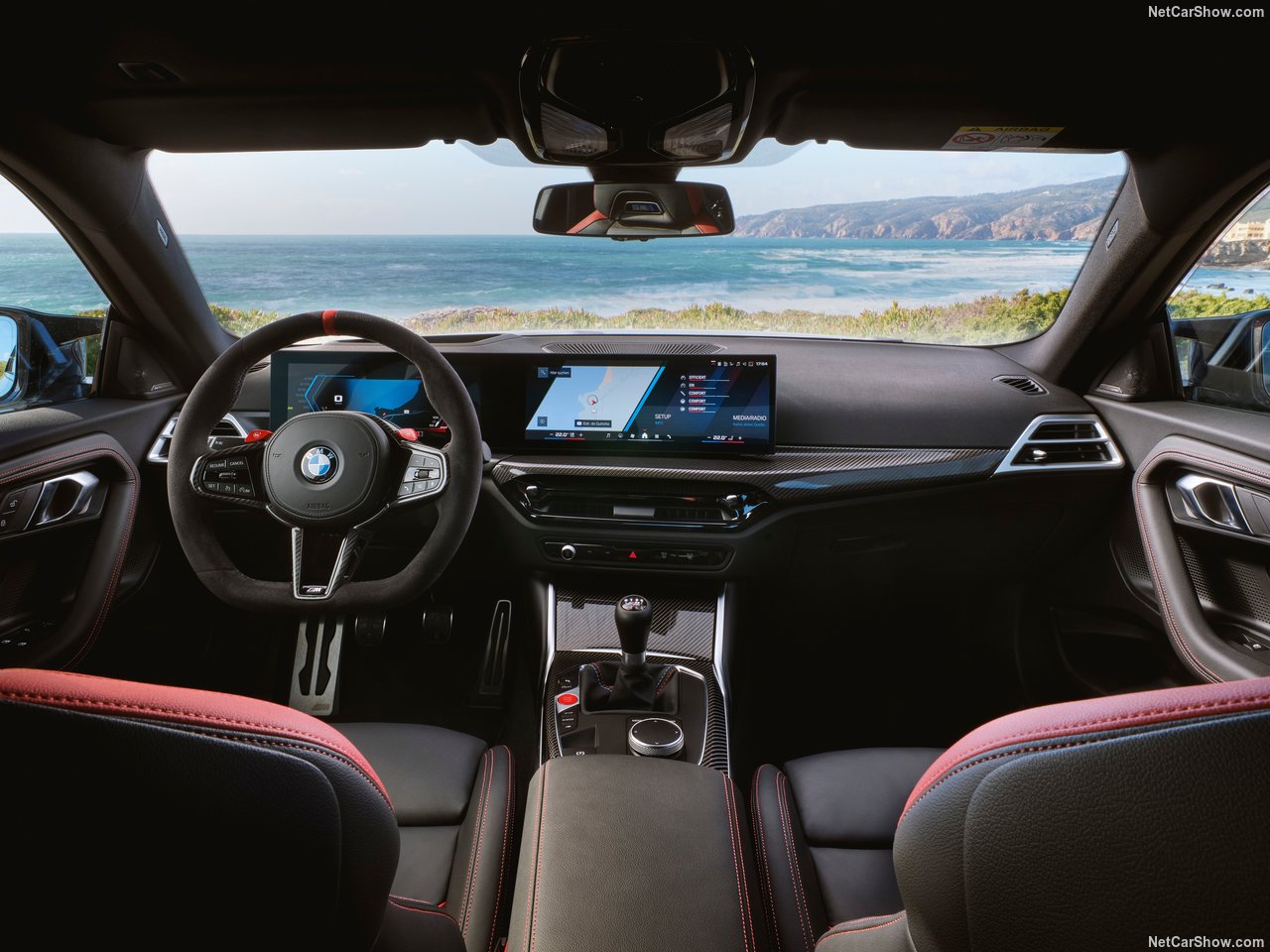 BMW M2 전시장