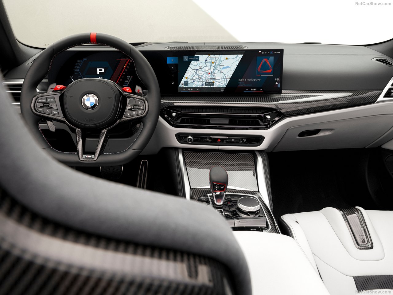 BMW M4 이미지