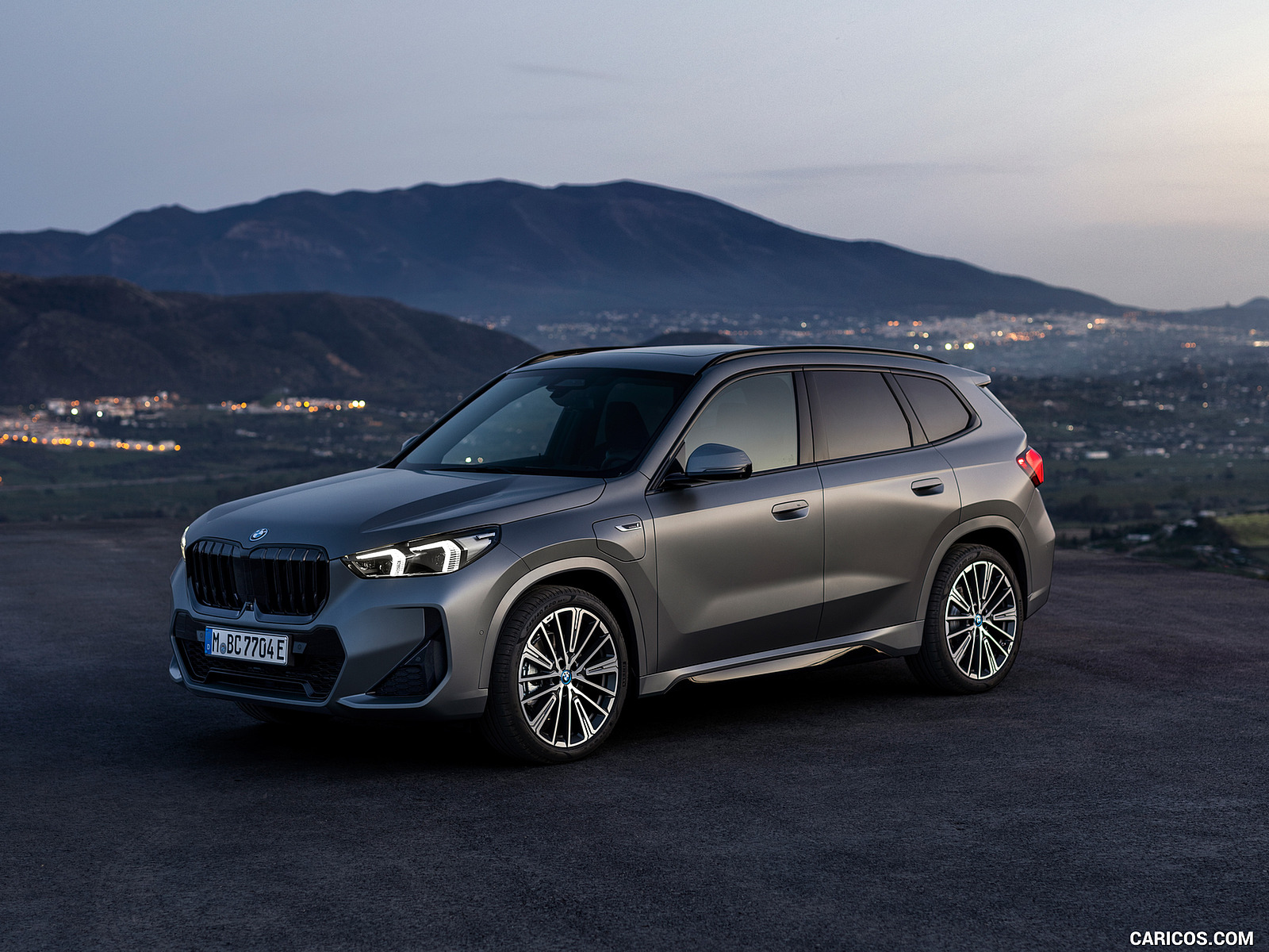BMW X1 주행