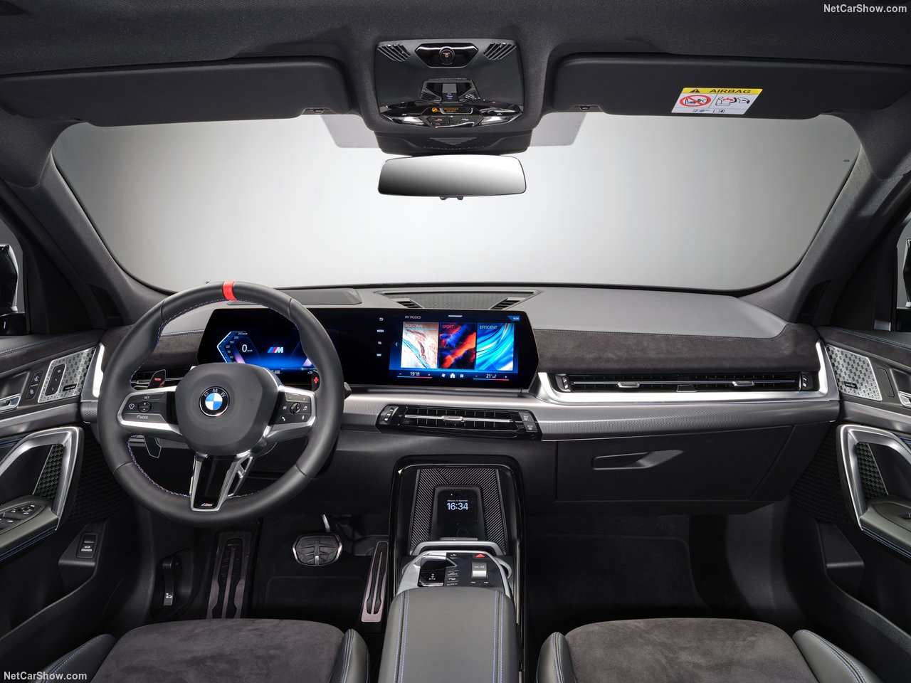 BMW X2 주행