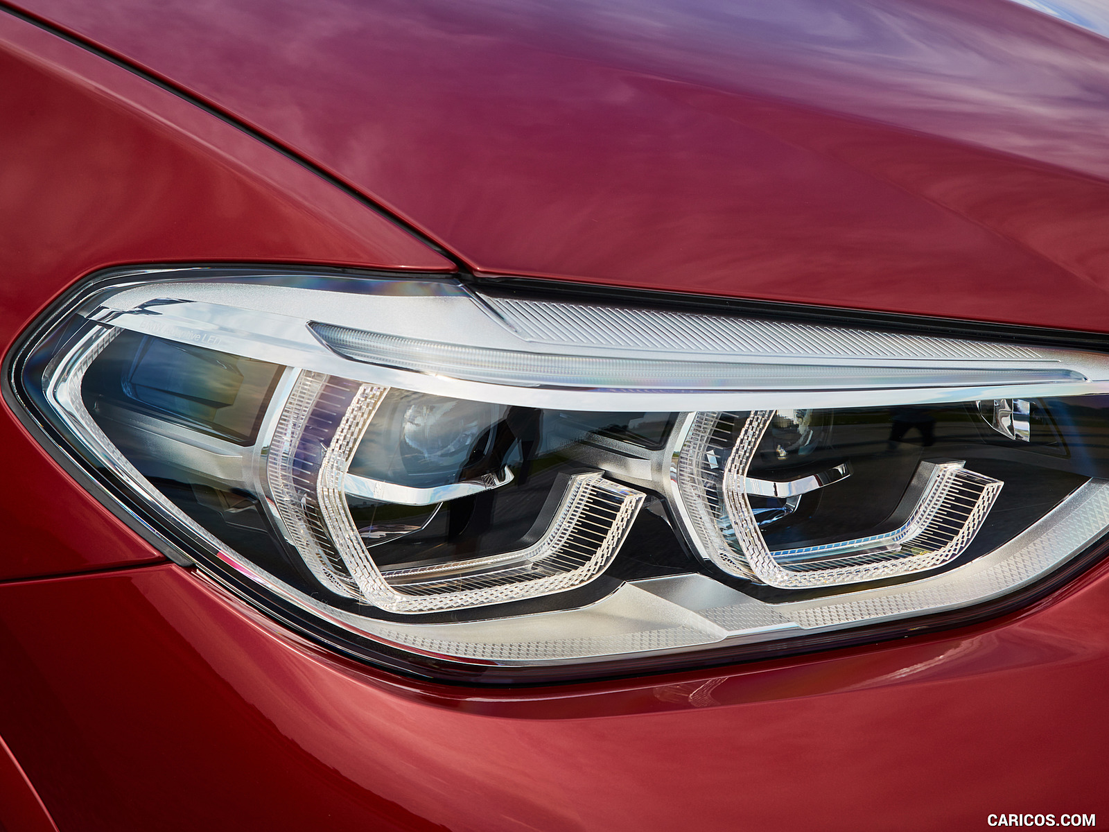 BMW X4 주행