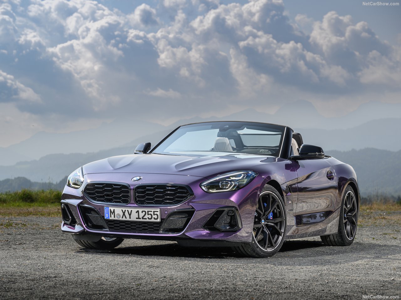 BMW Z4 실내 디자인