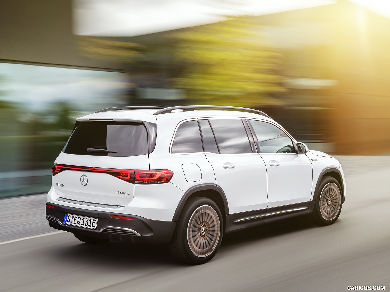 벤츠 EQB 실내 디자인